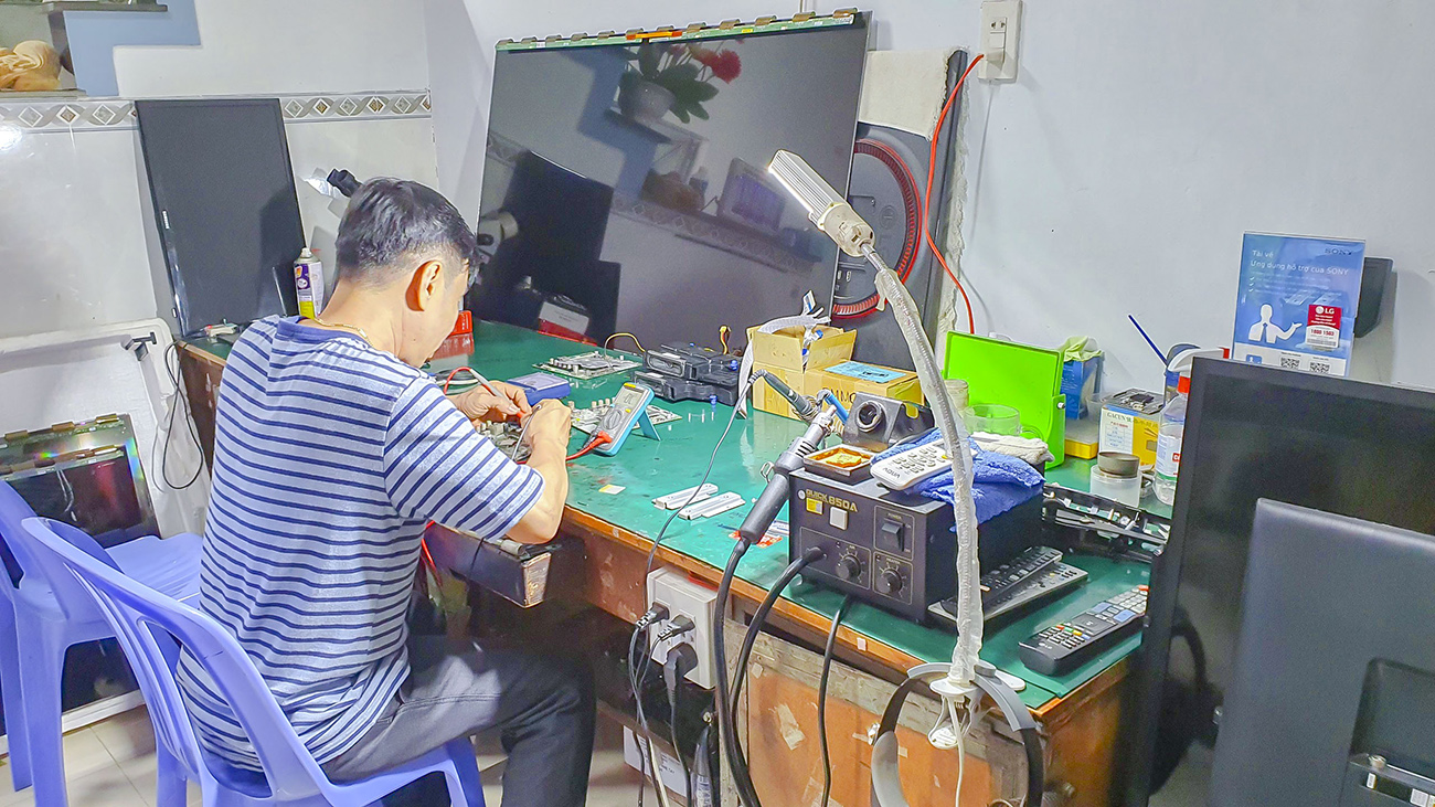 Sửa tụ mạch điều khiển
